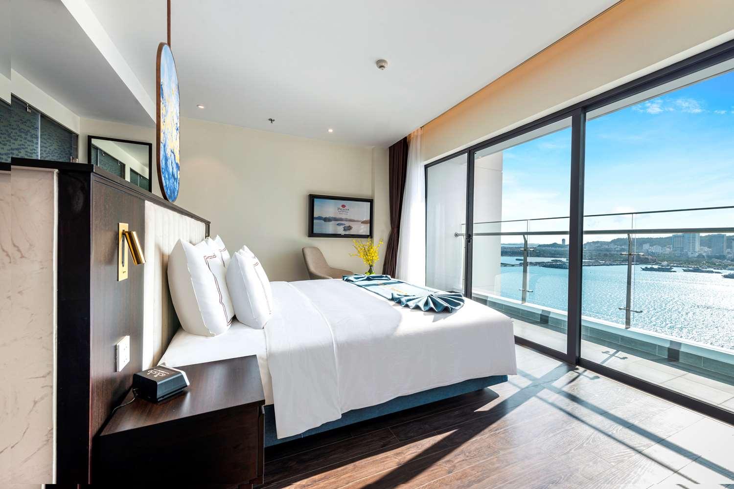 Best Western Premier Sapphire Ha Long Exterior photo